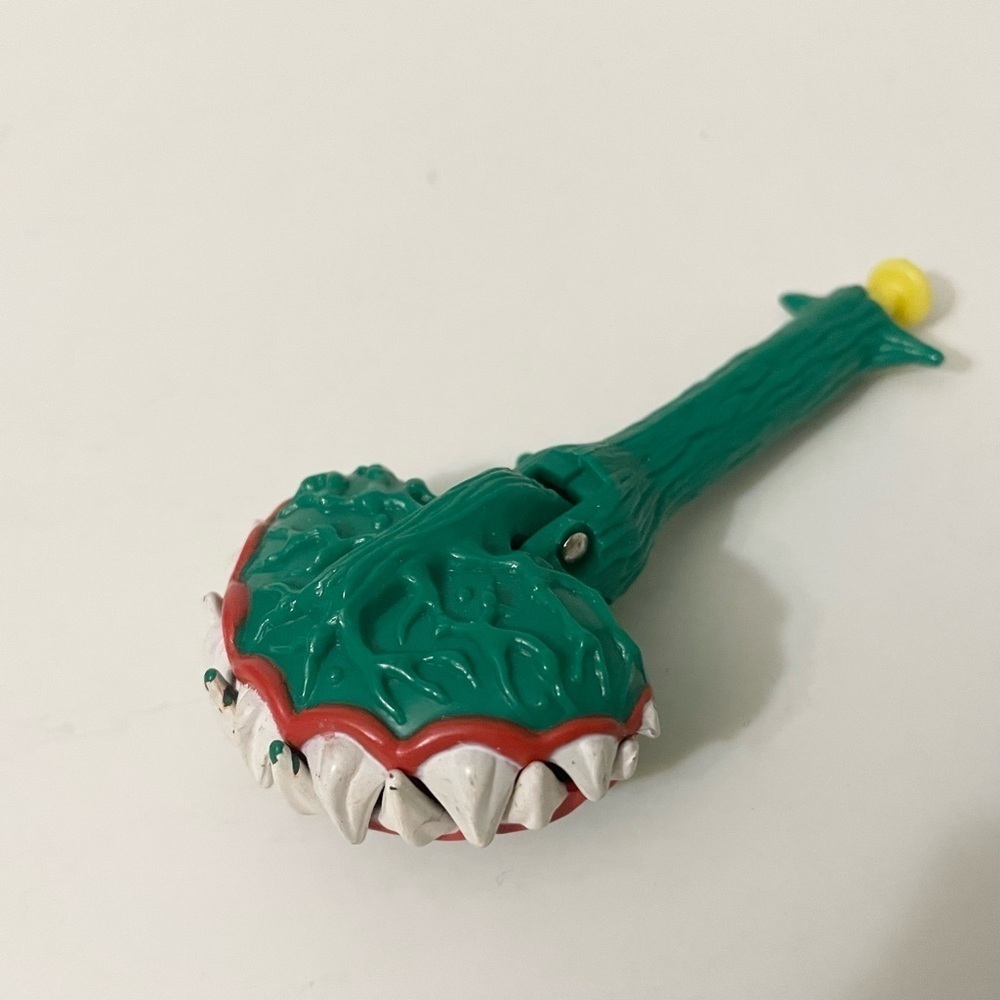 Vtg Batman Animated Series Poison Ivy Snapping Venus Flytrap Weapon Accessory